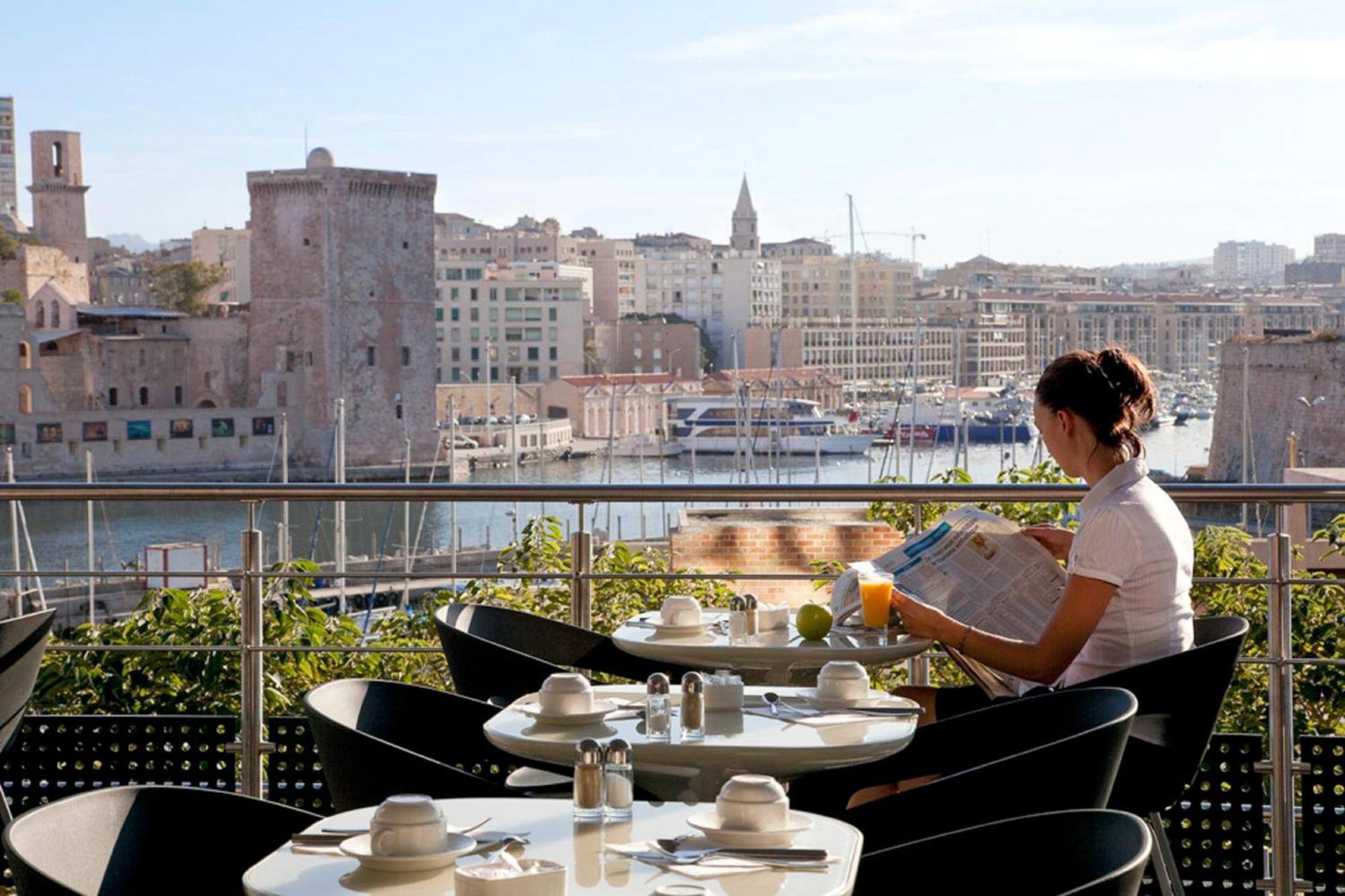 Hotel Novotel Vieux Port 4*