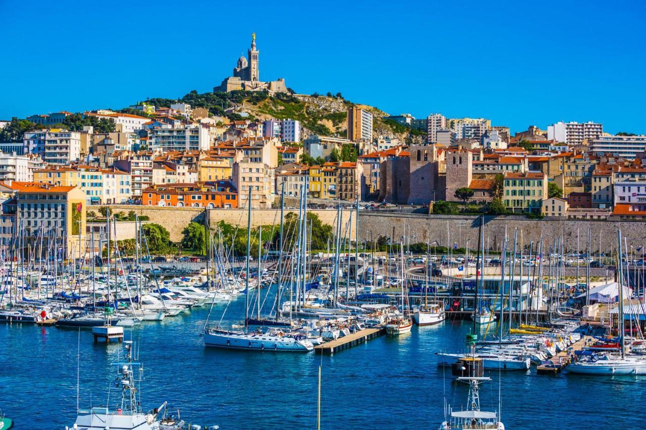 Novotel Vieux Port 4*